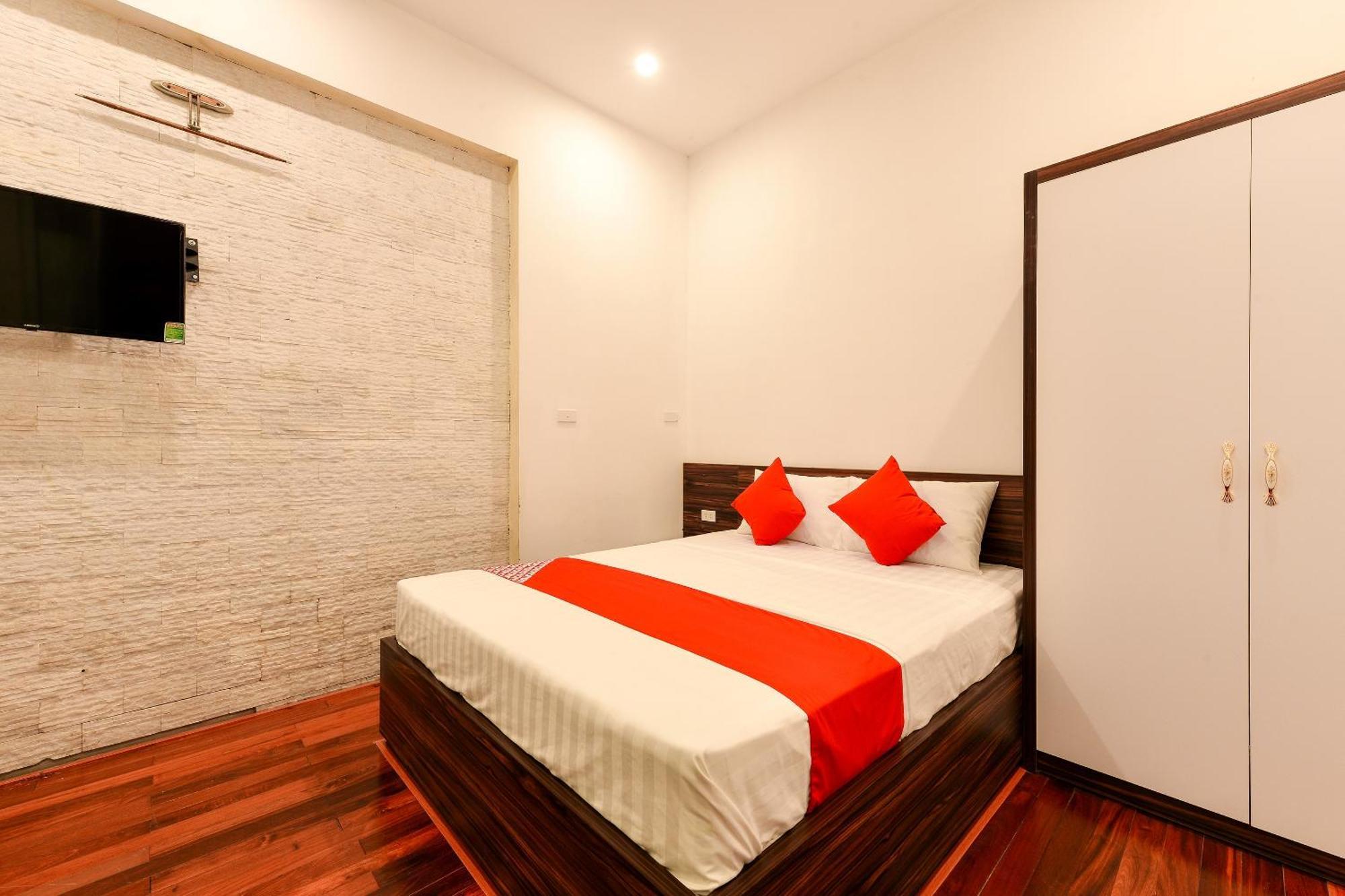 Oyo 317 Kim Cuong Hotel 2 Hanói Exterior foto